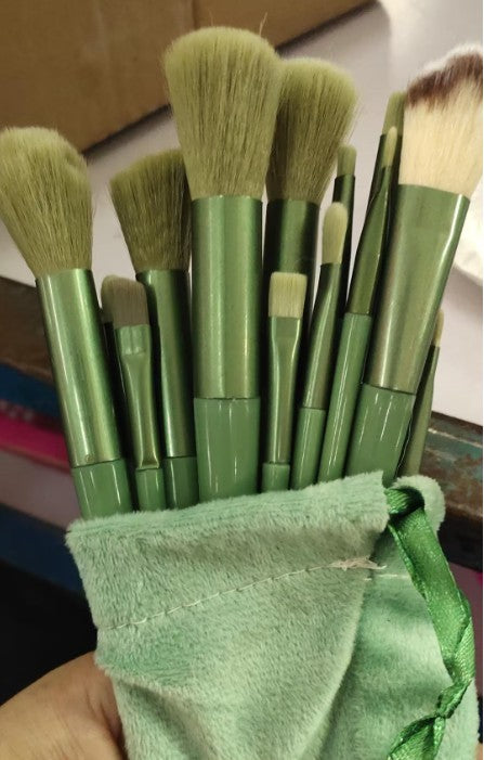 Set 13 Pinceaux Maquillage Pro – Teint & Yeux